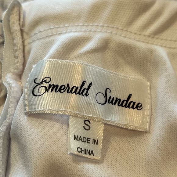 Emerald Sundae Emerald Sundae White Textured White Mini Size S - Picture 2 of 9